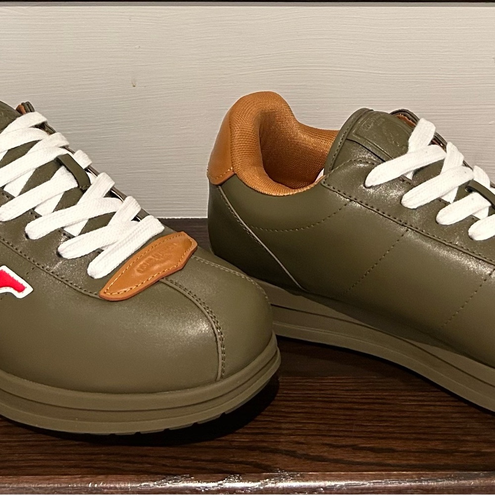 Louis Vuitton Men's Green and Tan Sneakers - Picture 2 of 6